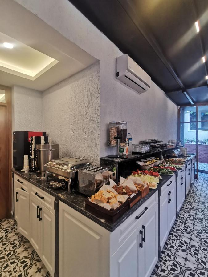 Luxx Garden Hotel Istanbul Exterior photo